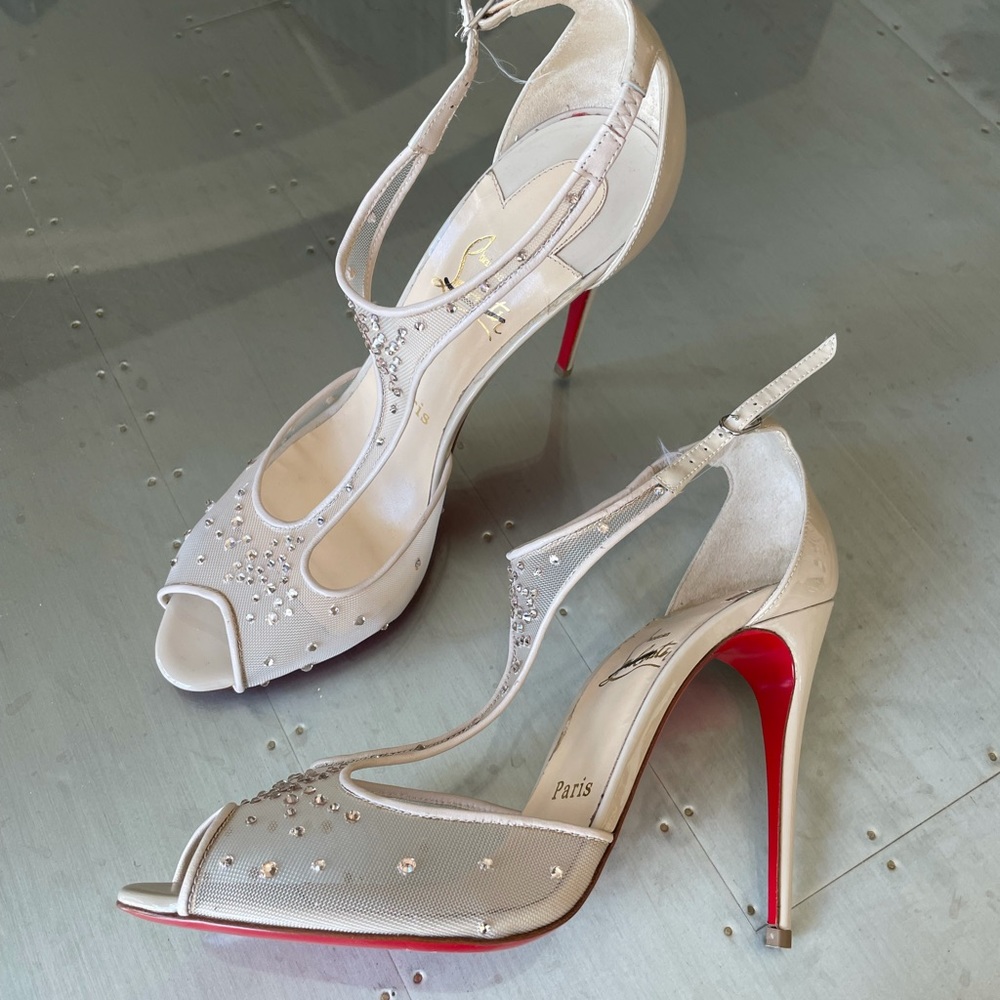 Christian louboutin peep toe mesh stiletto crystal store display sz 38.5